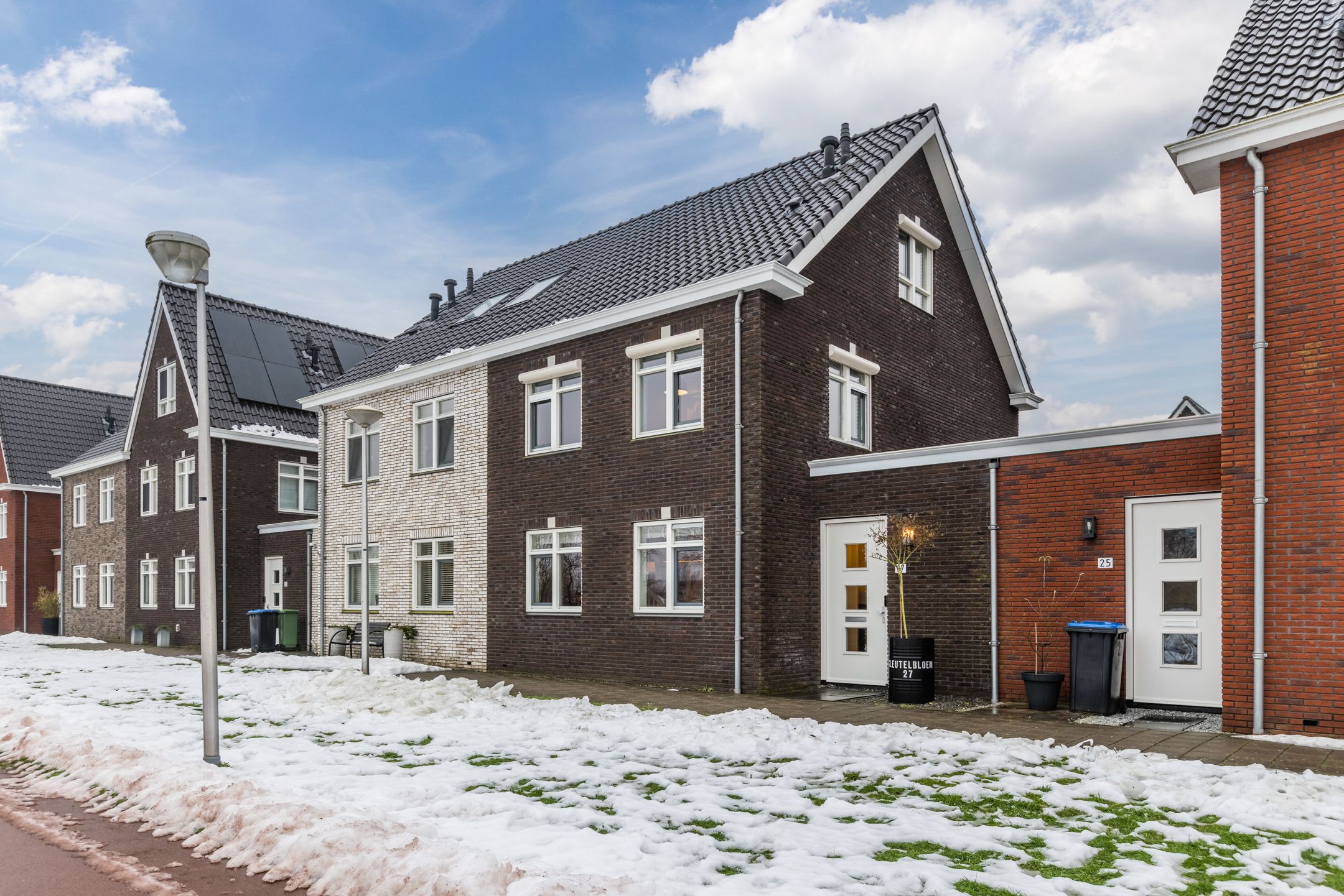 Buying a house in The Netherlands., Sleutelbloem 27