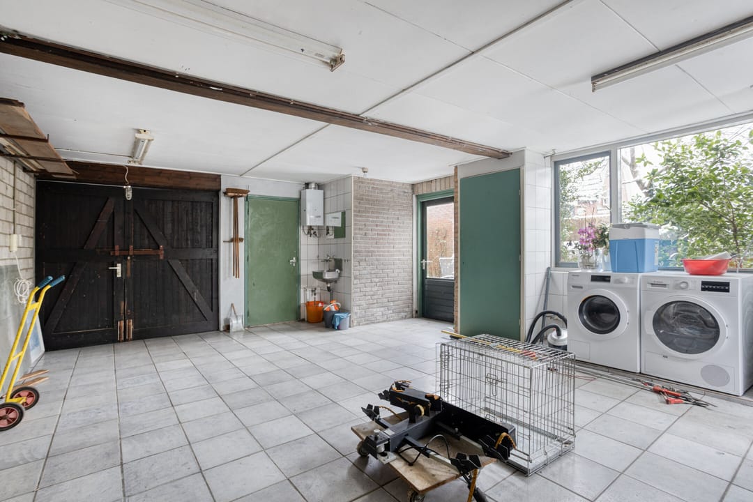 Photo 28 of Schoolstraat 36