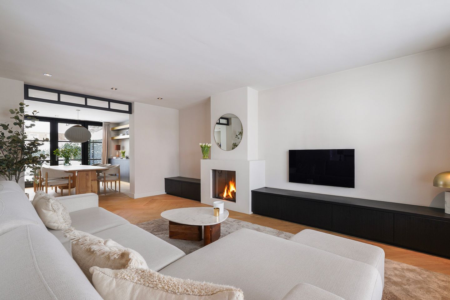 Foto 14 van Burgemeester Verwielstraat 49