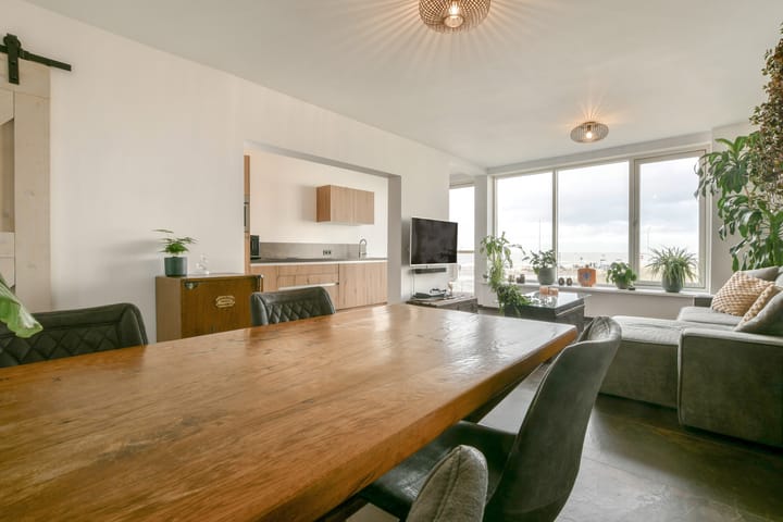 Photo 3 of Karel Doormanstraat 28