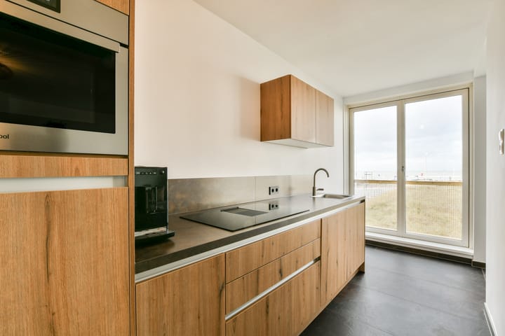 Photo 4 of Karel Doormanstraat 28