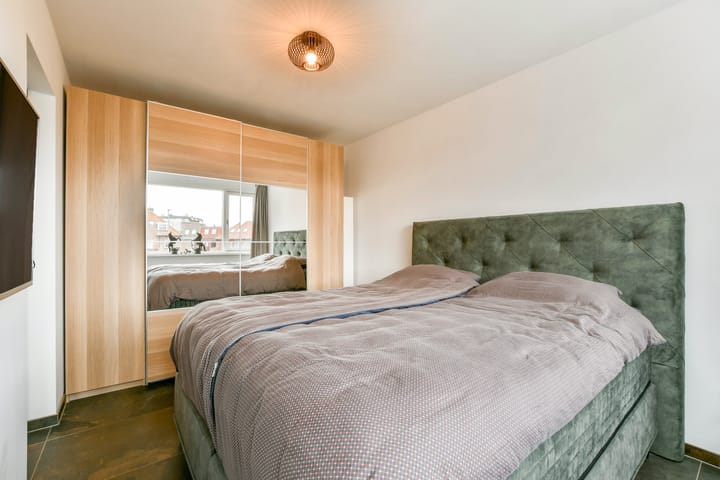 Photo 12 of Karel Doormanstraat 28