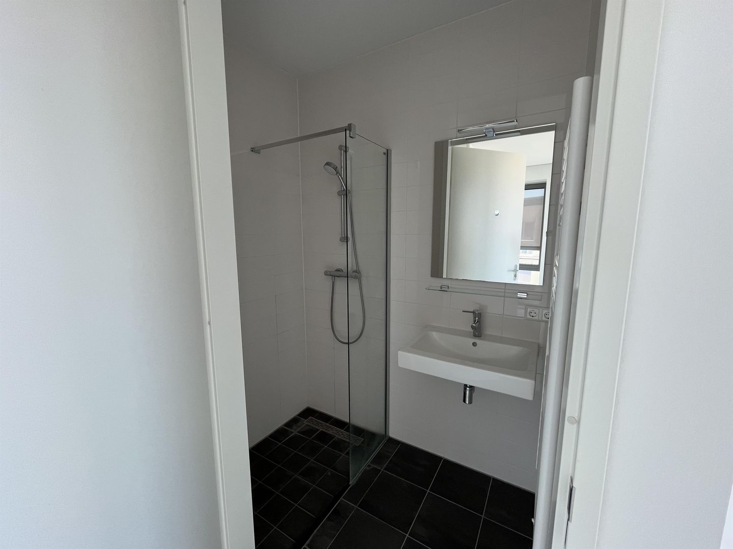 Foto 4 van Vluchtladderstraat 73