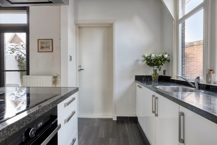 Foto 12 van Leliestraat 119