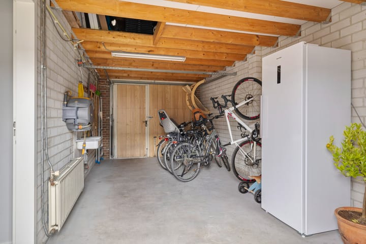 Foto 34 van Gen. Ritchiestraat 50