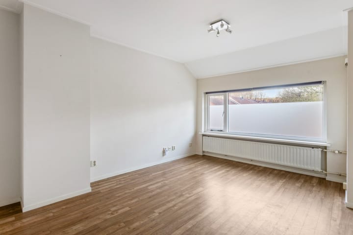 Foto 6 van Antonie Morostraat 19