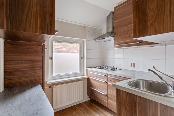 Foto 8 van Antonie Morostraat 19