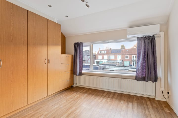 Foto 10 van Antonie Morostraat 19