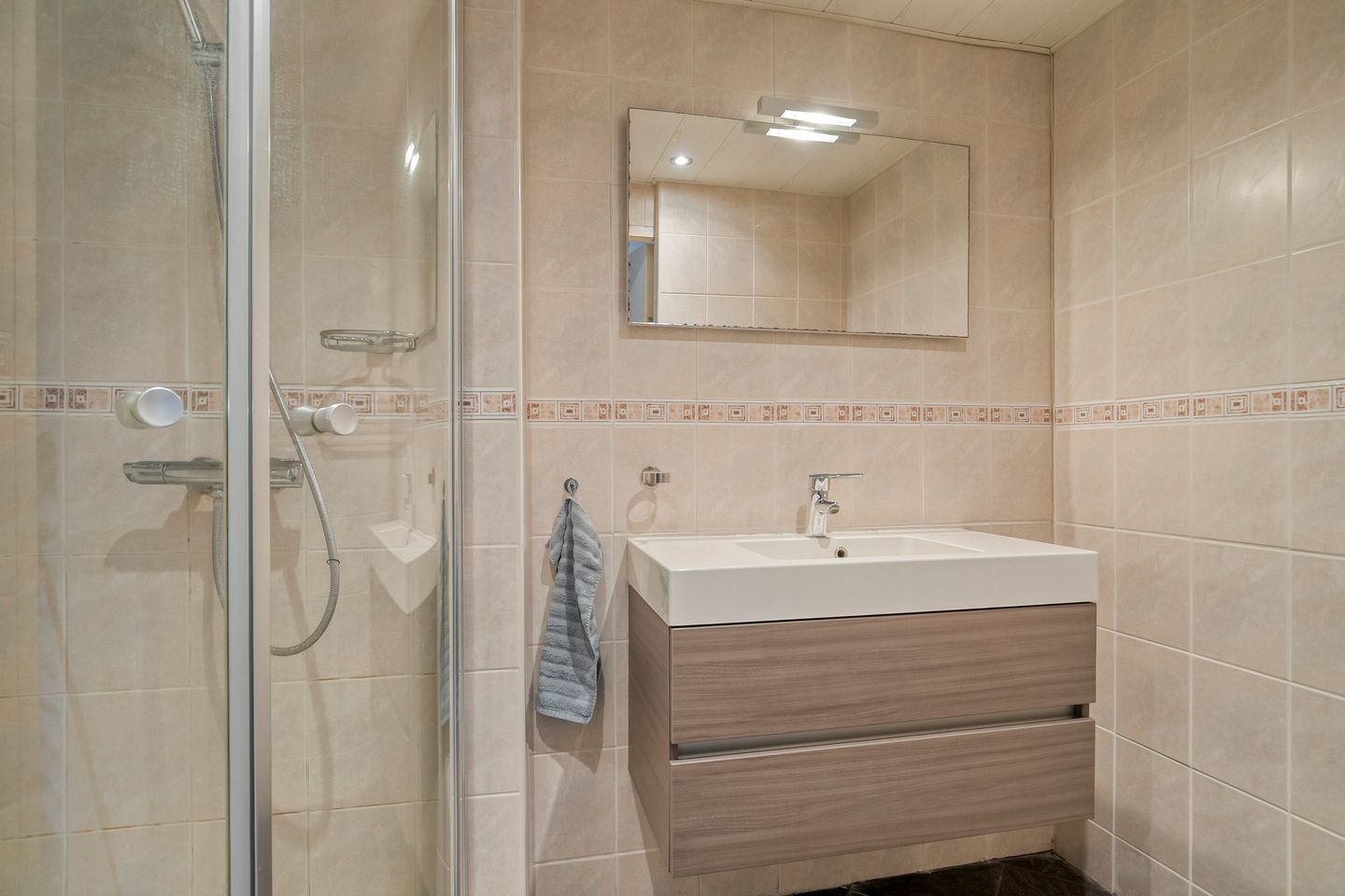 Photo 4 of Marinus Poststraat 107