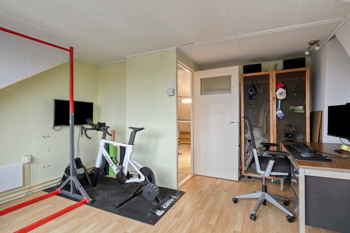 Foto 35 van Marinus Poststraat 107