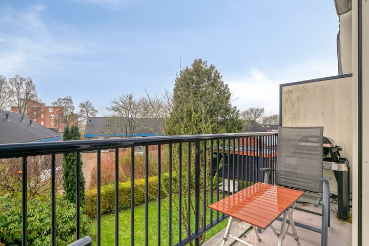 Foto 36 van Marinus Poststraat 107