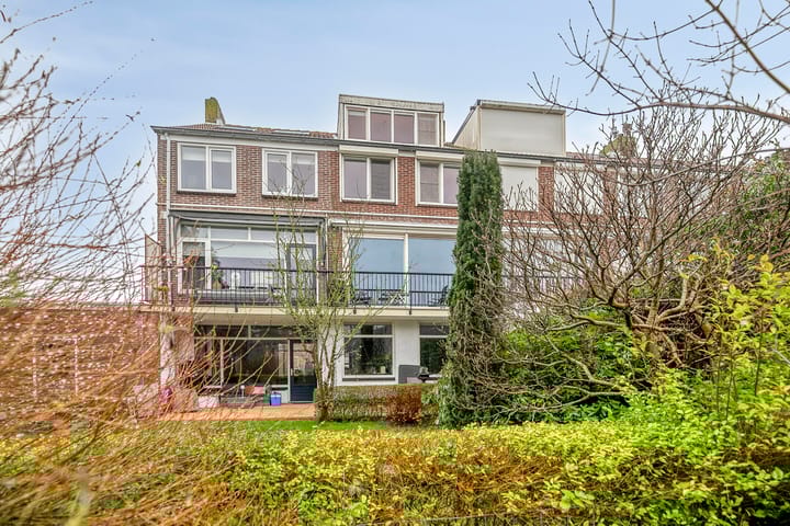 Foto 41 van Marinus Poststraat 107