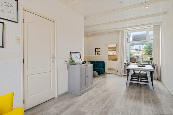 Foto 1 van Zijde 144