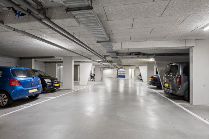 Photo 31 of Bloemendaalseweg 136-A5