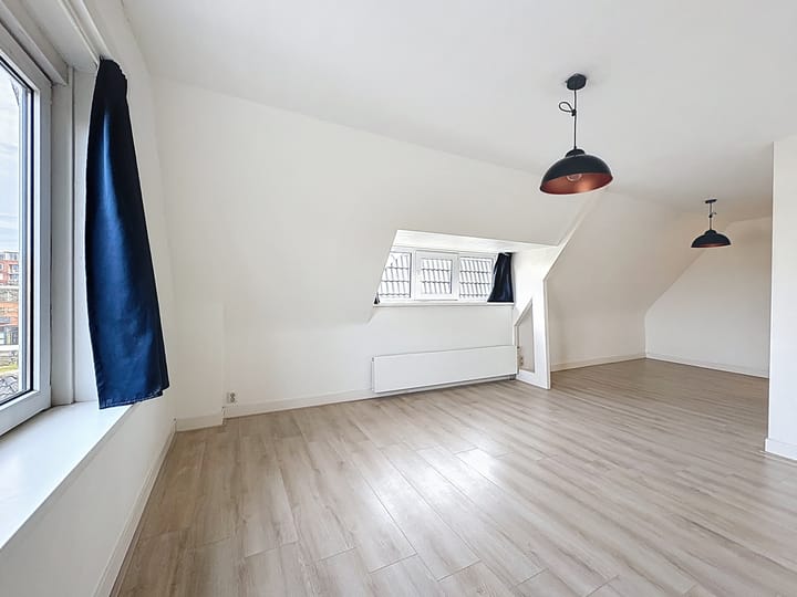 Foto 13 van Jac. van Looystraat 23