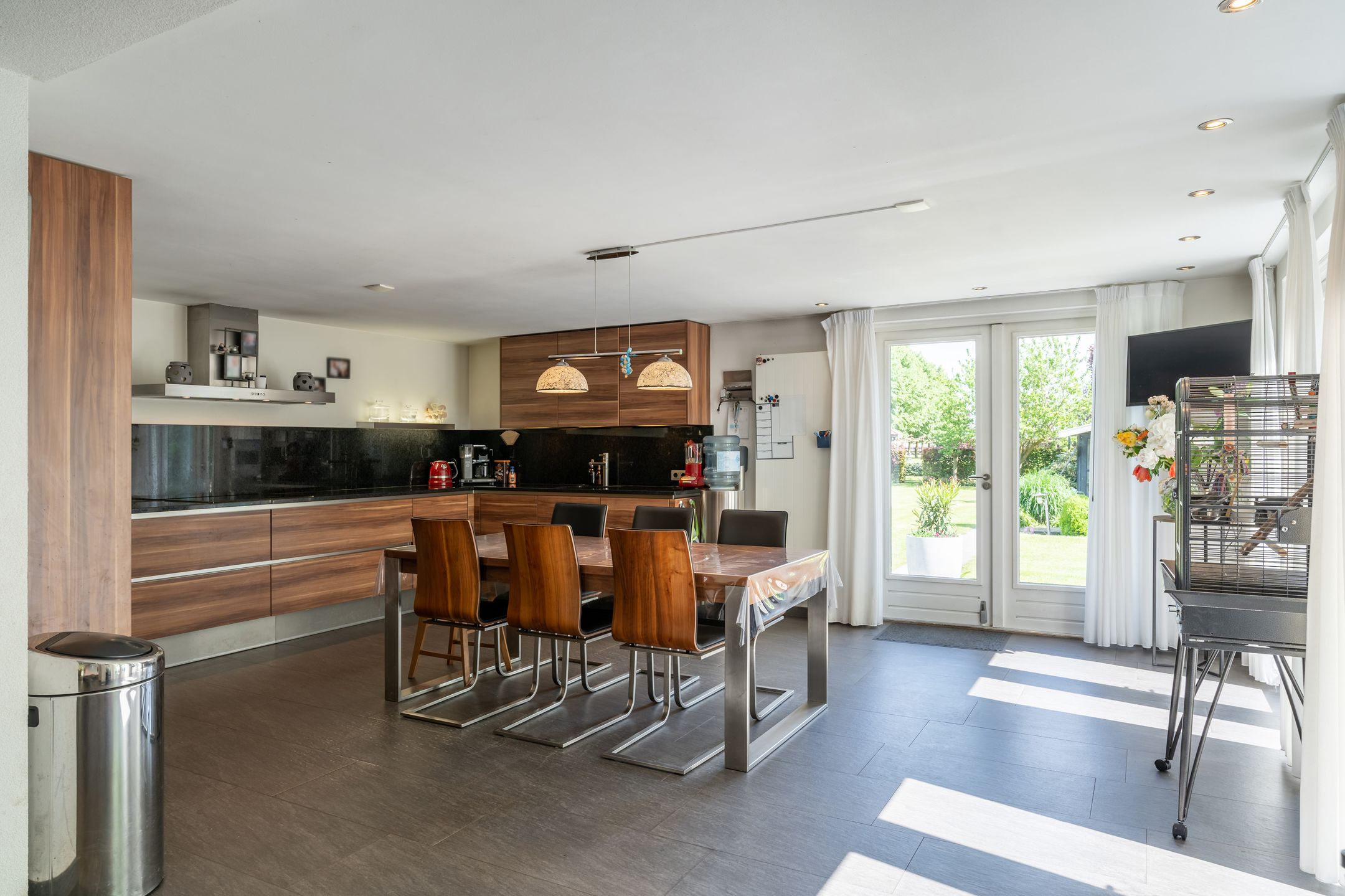 Photo 60 of Kapelstraat 12-14