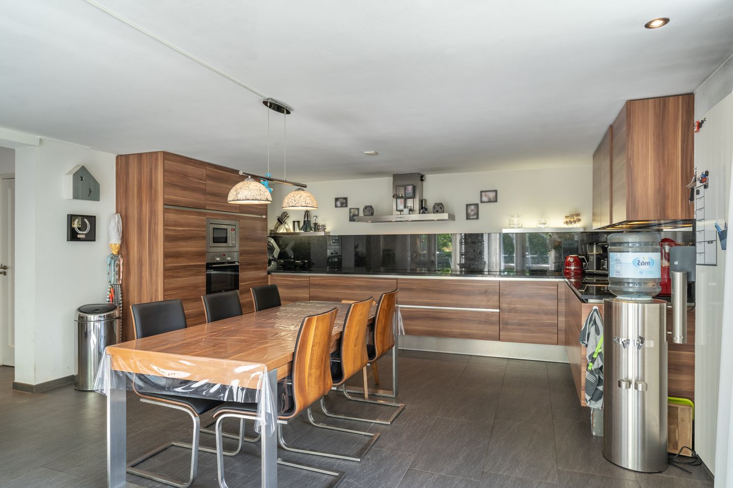 Photo 59 of Kapelstraat 12-14