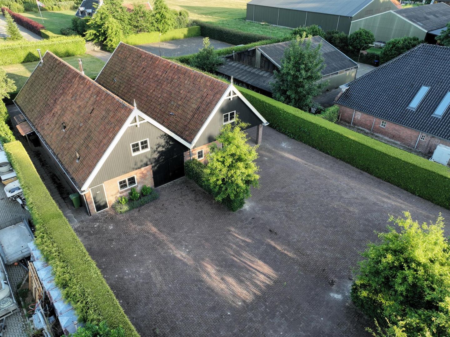 Bekijk foto 4 van Hoofdweg 250