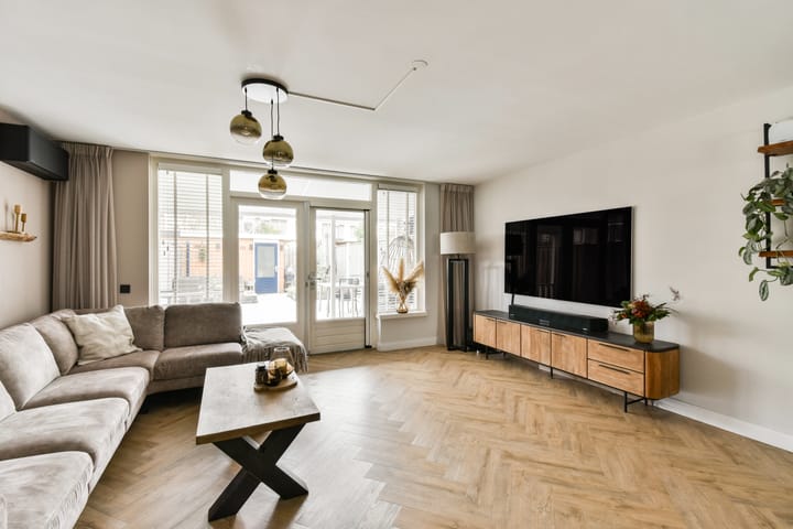 Foto 8 van Legatostraat 11