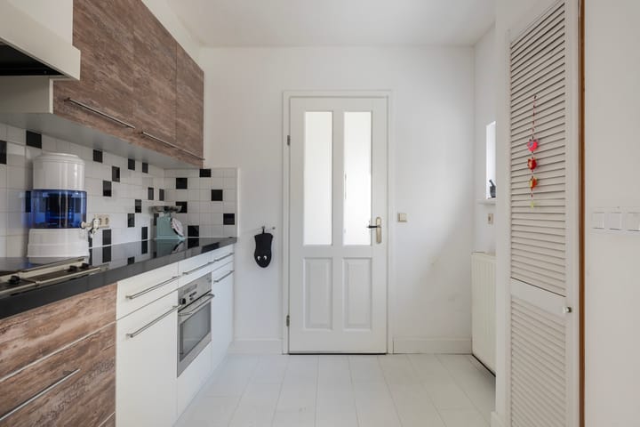 Foto 16 van Plesmanstraat 10