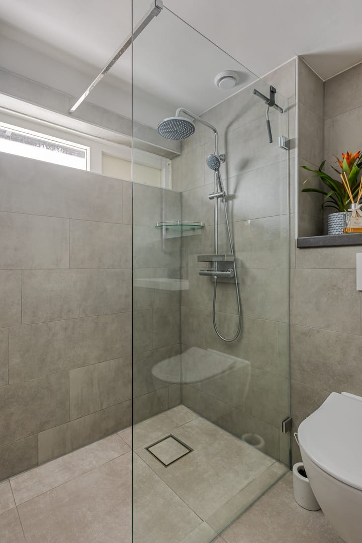 Foto 32 van Repel 83