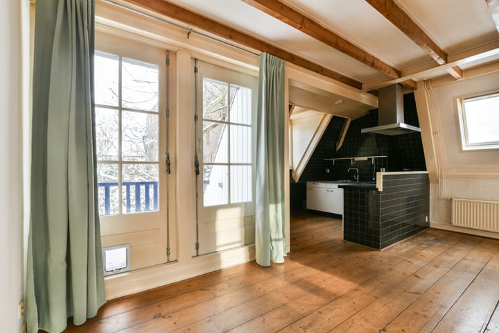 Foto 8 van Achtergracht 103