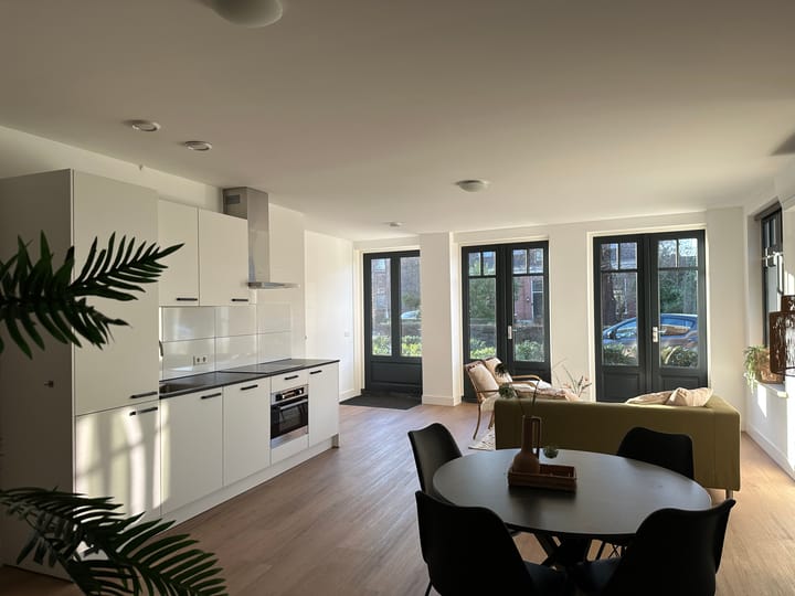 Photo 8 of Noordeinde 167-A1