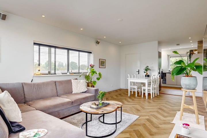 Foto 5 van Oostelijk Halfrond 83