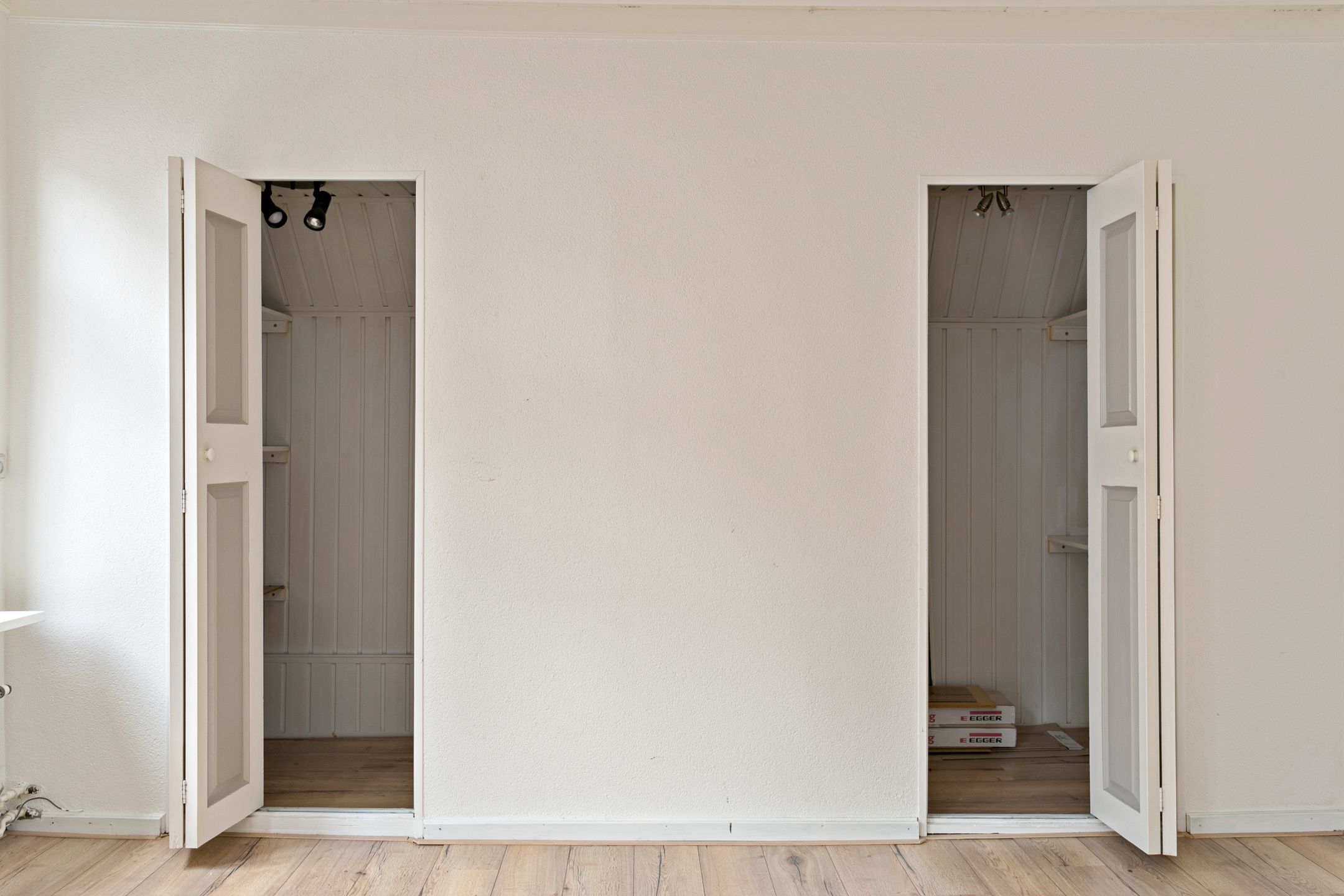 Photo 12 of Kolonel Wilsstraat 8