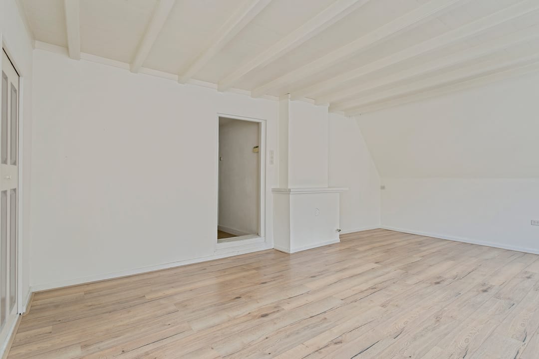 Photo 13 of Kolonel Wilsstraat 8