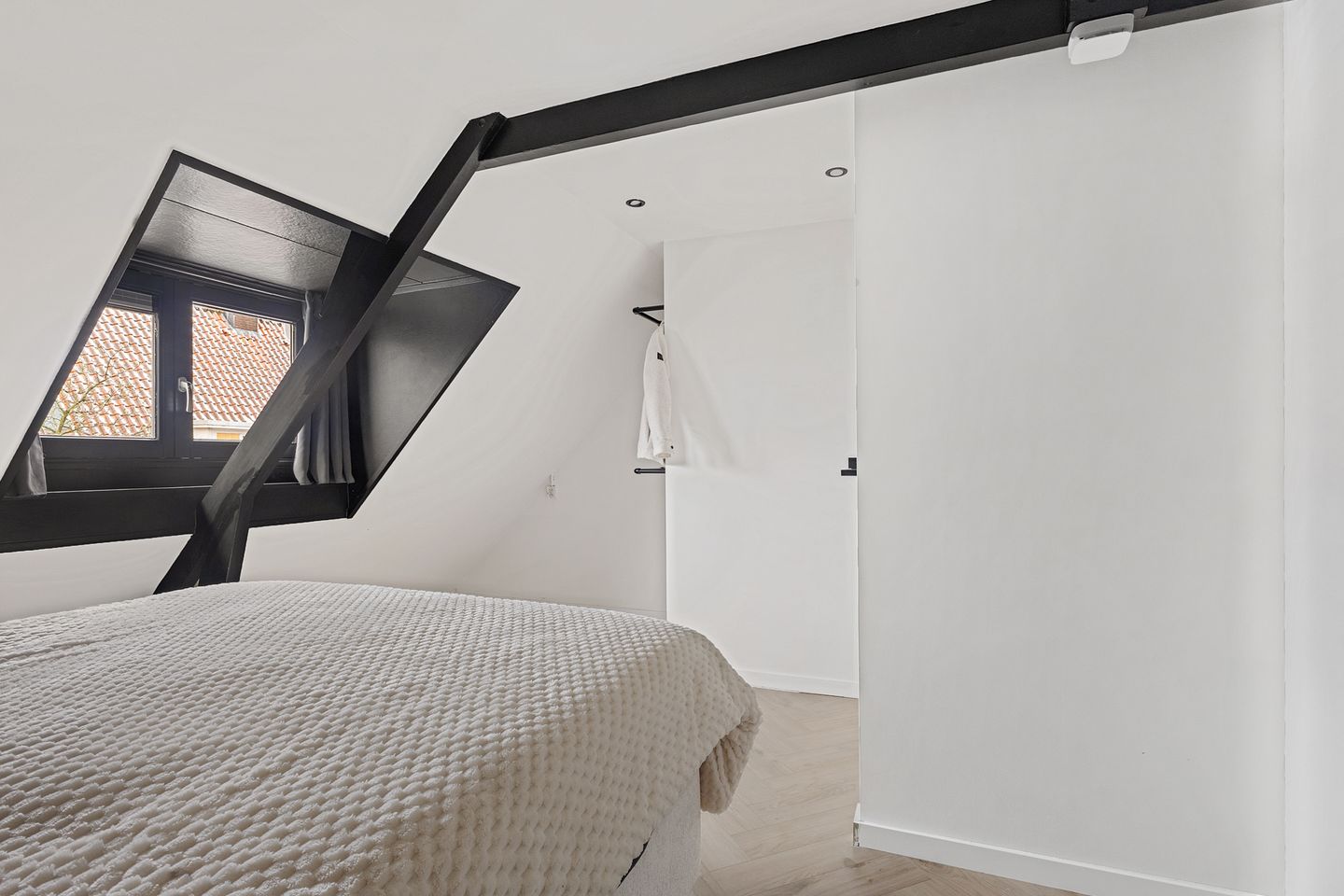 Foto 19 van Burgemeester Strick van Linschotenstraat 12