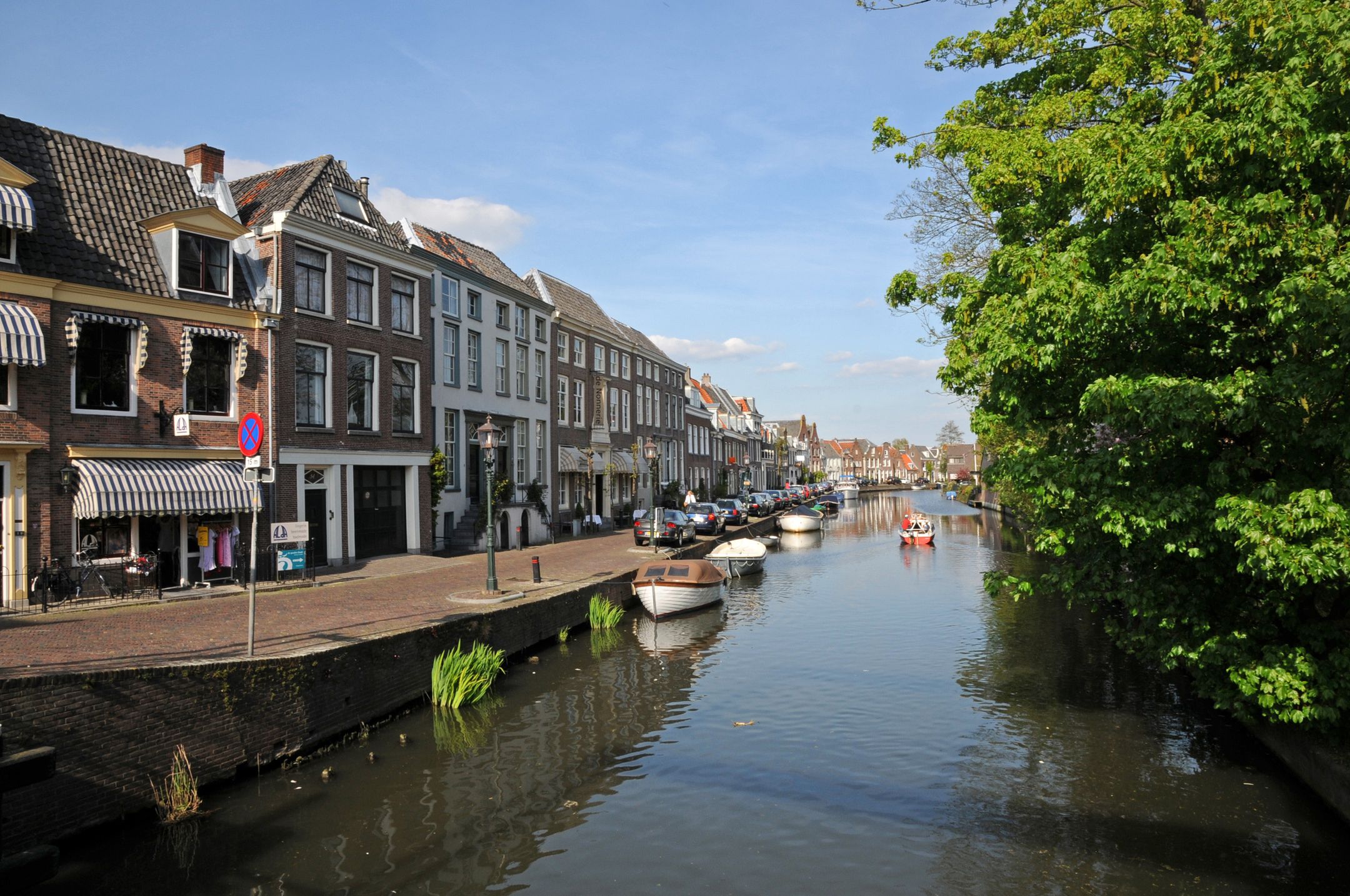 Foto 36 van Burgemeester Strick van Linschotenstraat 12