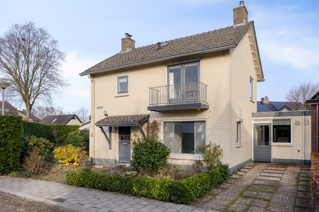 Photo 1 of Veldweg 1