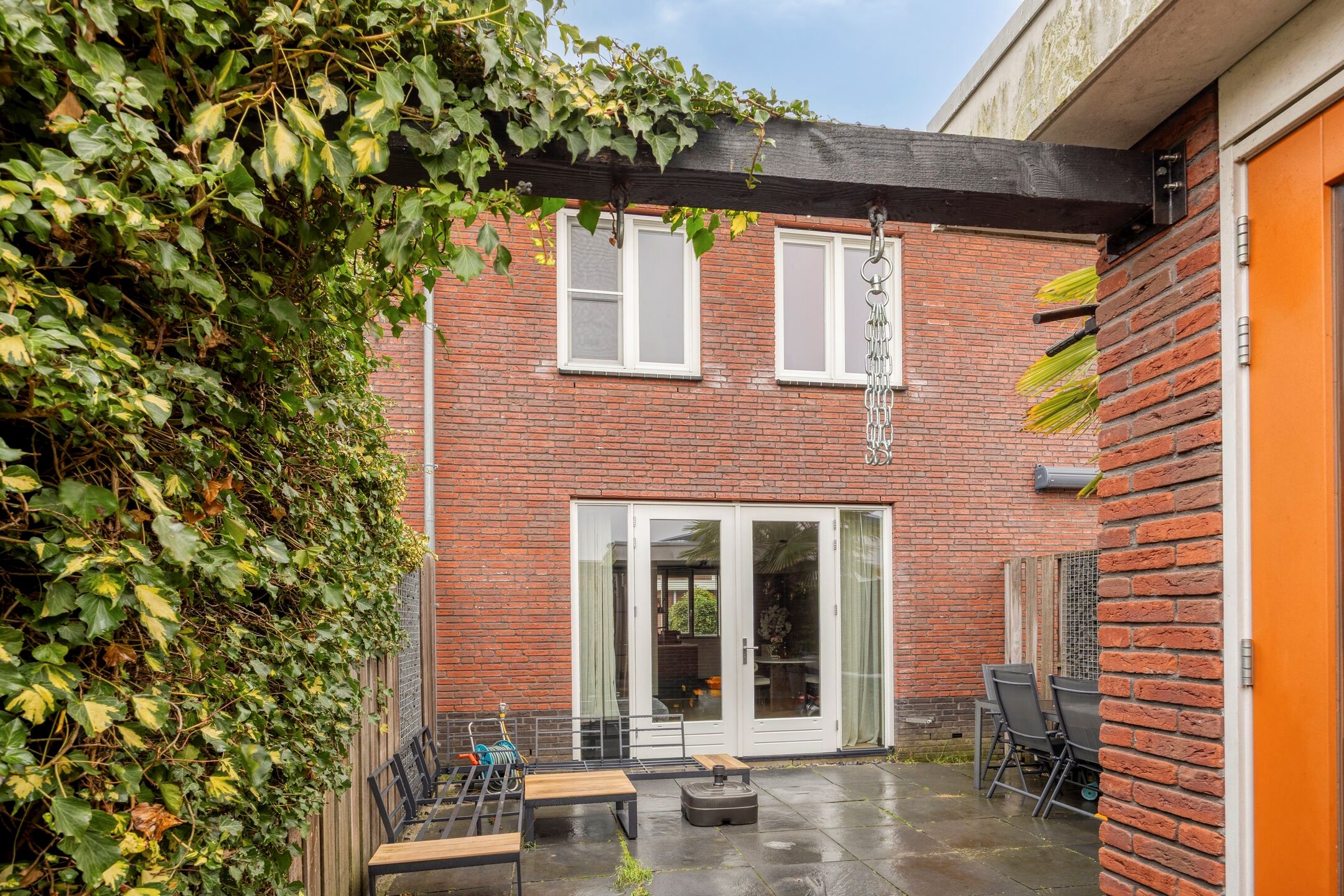 Buying a house in The Netherlands., Burgemeester Snelplein 2