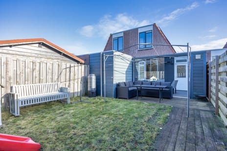 It Leech 12 secondary image