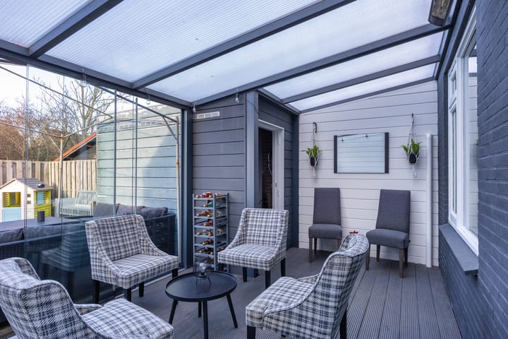 Foto 16 van It Leech 12