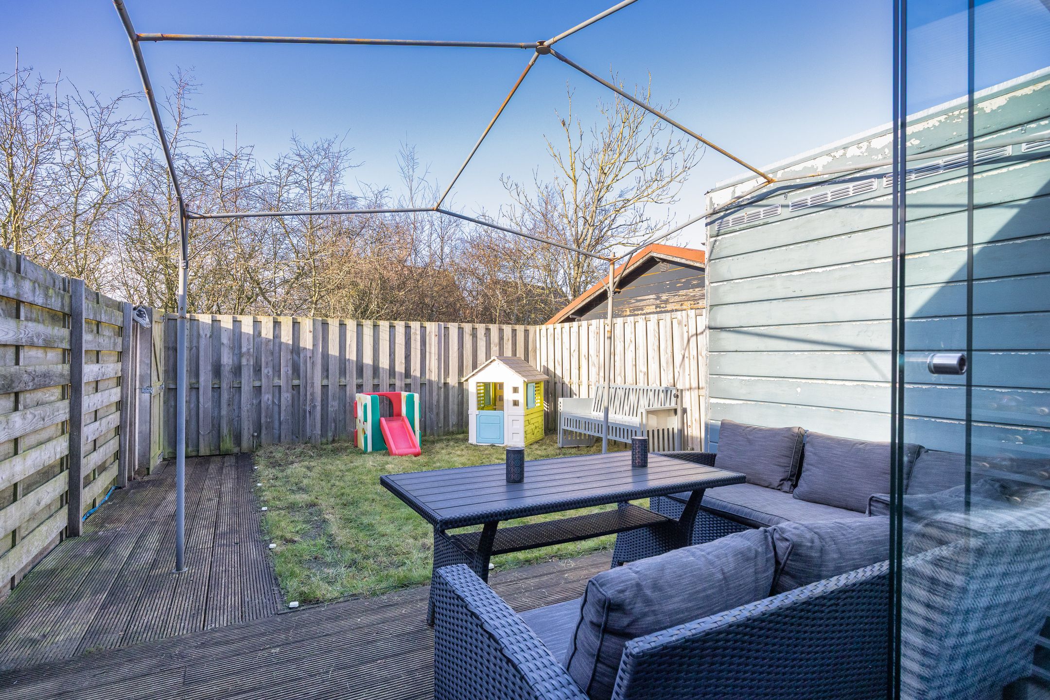 Photo 27 of It Leech 12