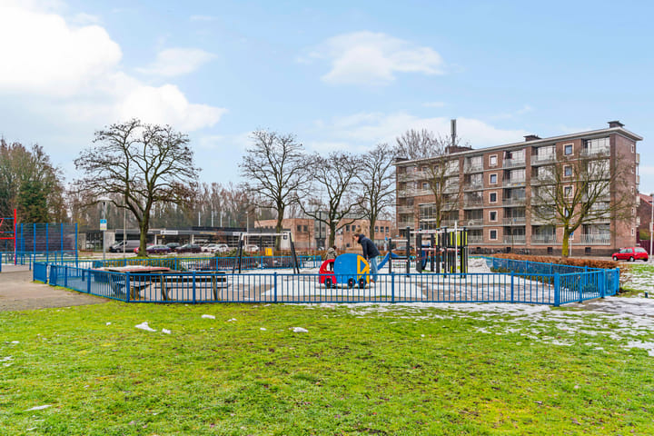 Foto 27 van Kneppelhoutstraat 22-BS