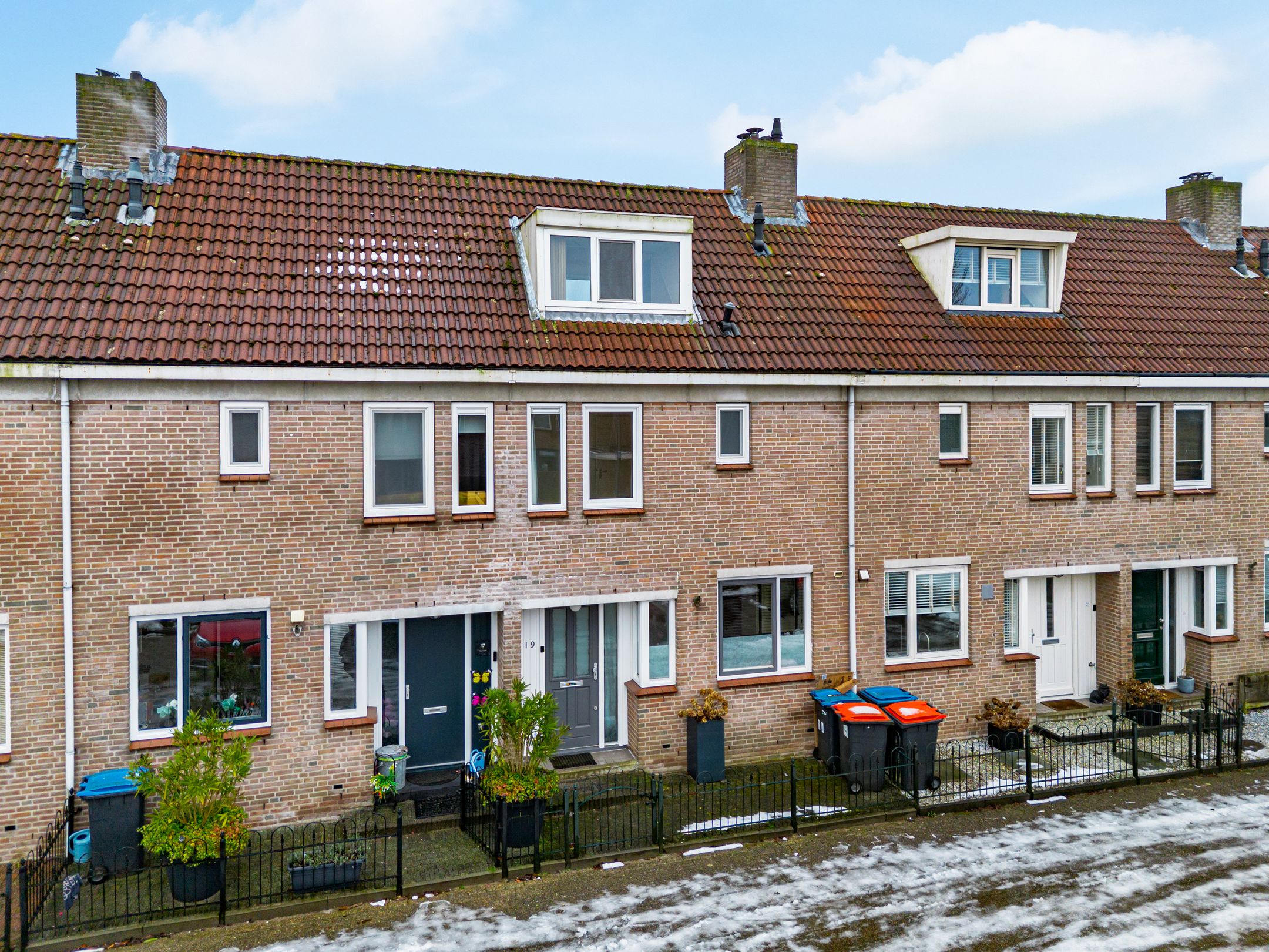 Buying a house in The Netherlands., Laan van Meerwijk 19