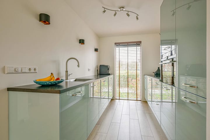 Foto 2 van Aagje Dekentuin 28