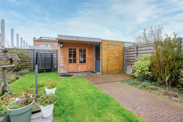 Foto 27 van Aagje Dekentuin 28