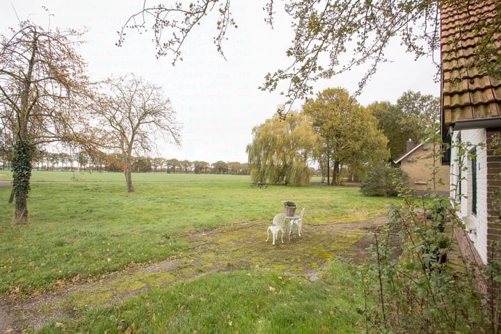 Photo 8 of Vosmaatweg 2