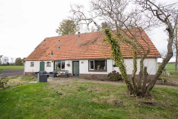 Photo 13 of Vosmaatweg 2