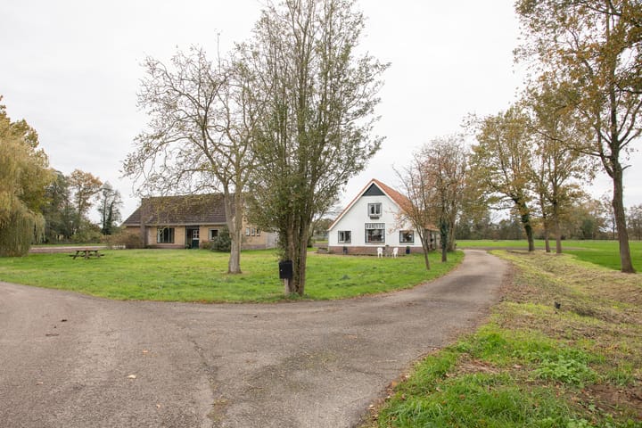 Photo 2 of Vosmaatweg 2