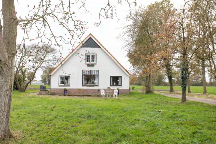 Photo 6 of Vosmaatweg 2