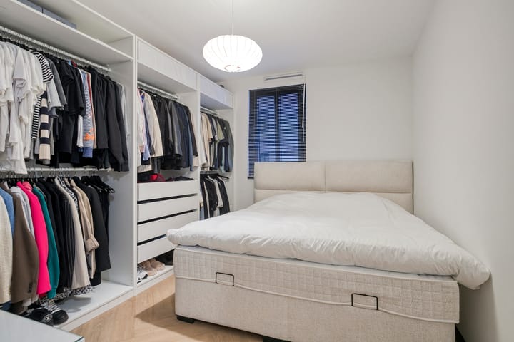 Foto 12 van Francisco Pizarrostraat 56