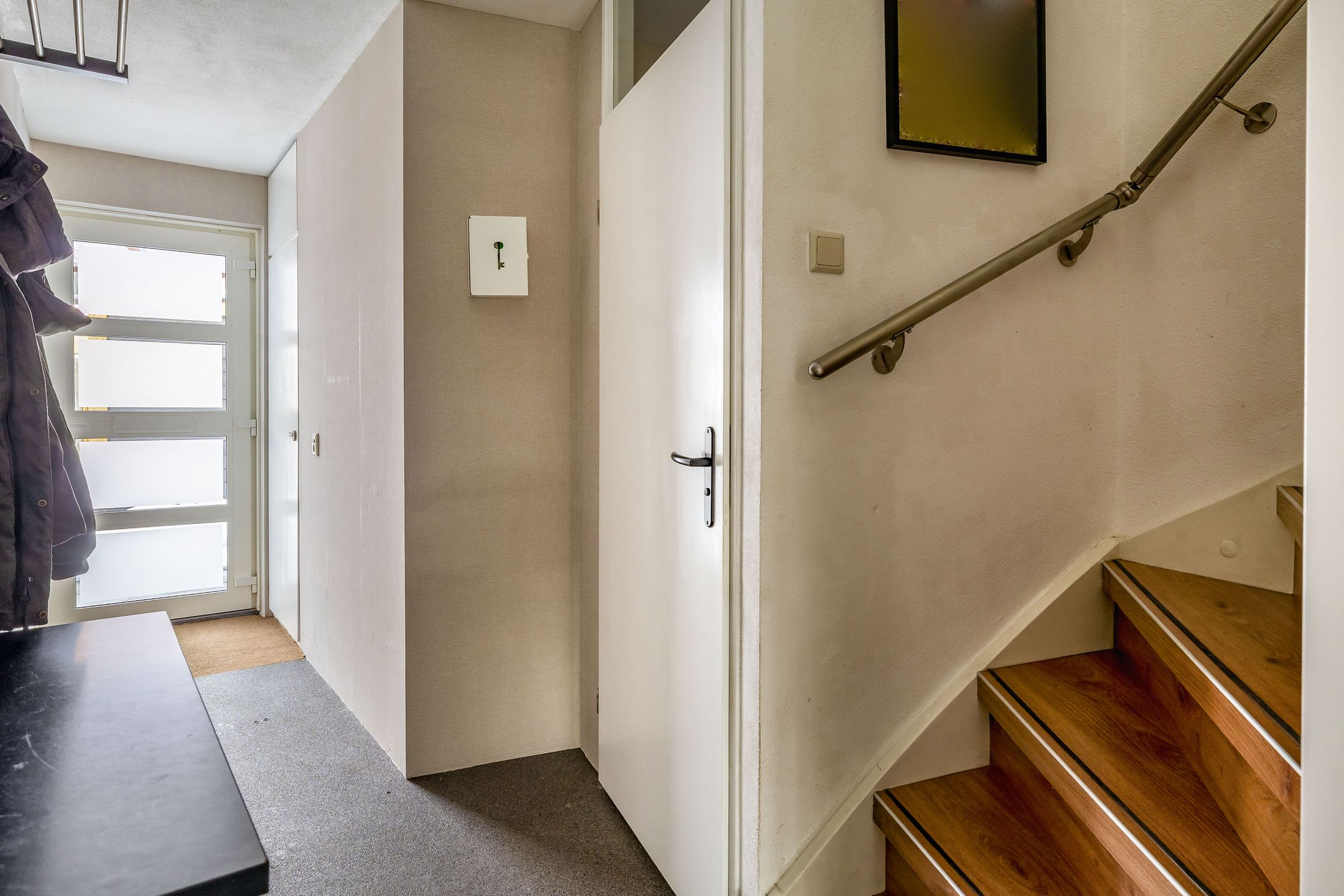 Foto 9 van Adrienne Solserpad 8