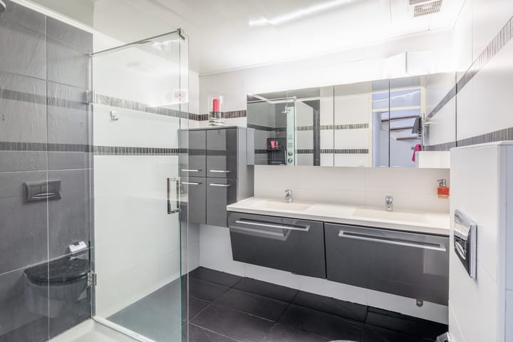 Foto 28 van Adrienne Solserpad 8