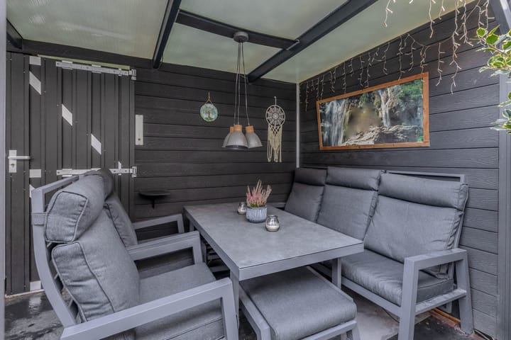 Foto 38 van Adrienne Solserpad 8