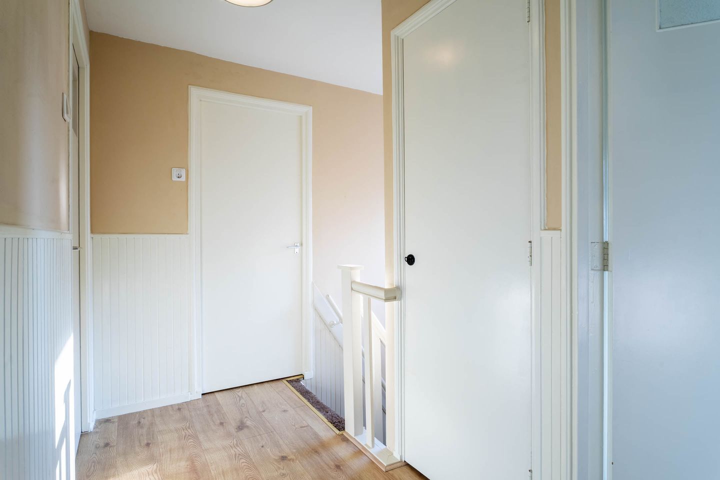 Photo 19 of Raadhuisstraat 57